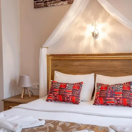 Apartmanhotel April Story *