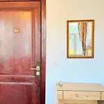 April Mansion Стамбул
