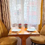 公寓式酒店 April Mansion 伊斯坦布尔