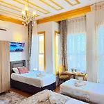 April Mansion 3*
