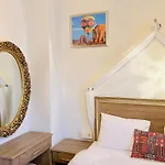 公寓式酒店 April Mansion 3*