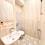 April Mansion 公寓式酒店