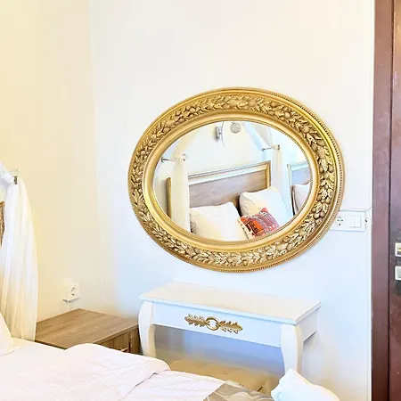 April Mansion Appart hôtel