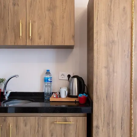 April Story Aparthotel 4*