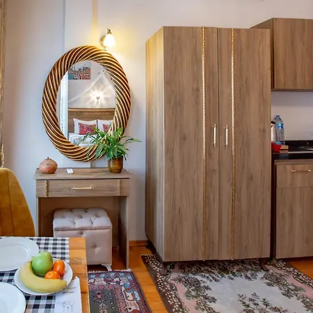 April Story 4* Istanbulská provincie