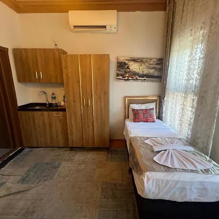 April Story 4* Istanbulská provincie